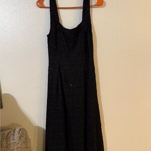 Francesca's Collections Black Sleeveless Midi Sequin Dress